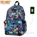 2022 Spring Season Colonful USB Charge Type Type Backproof High School Back Back Back Bage